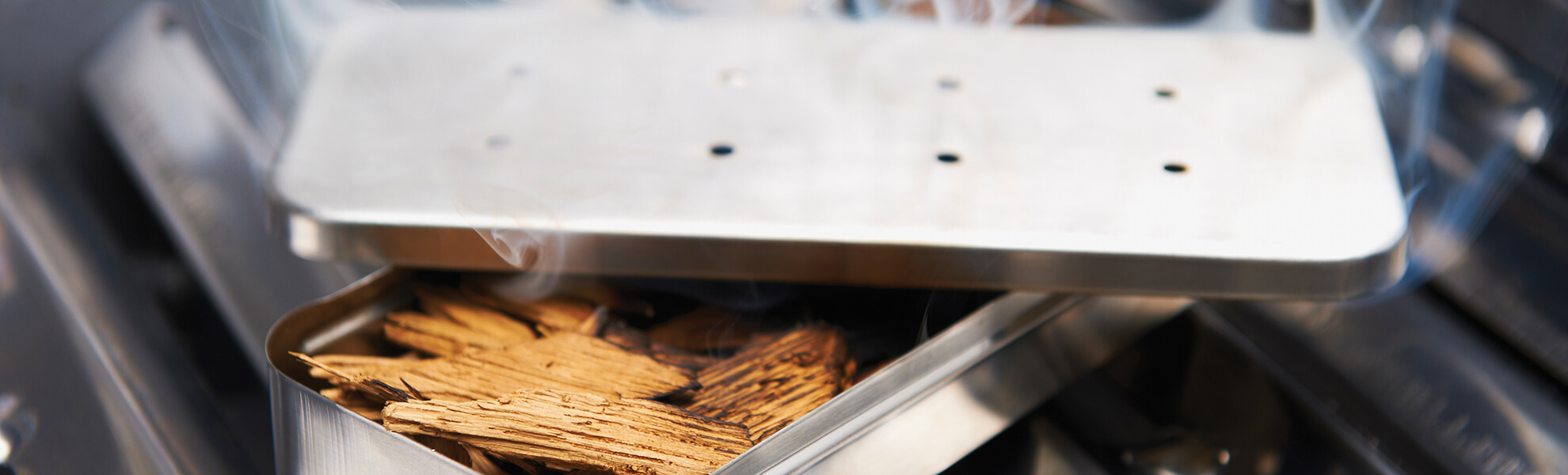 Щепа и планки для копчения Broil King