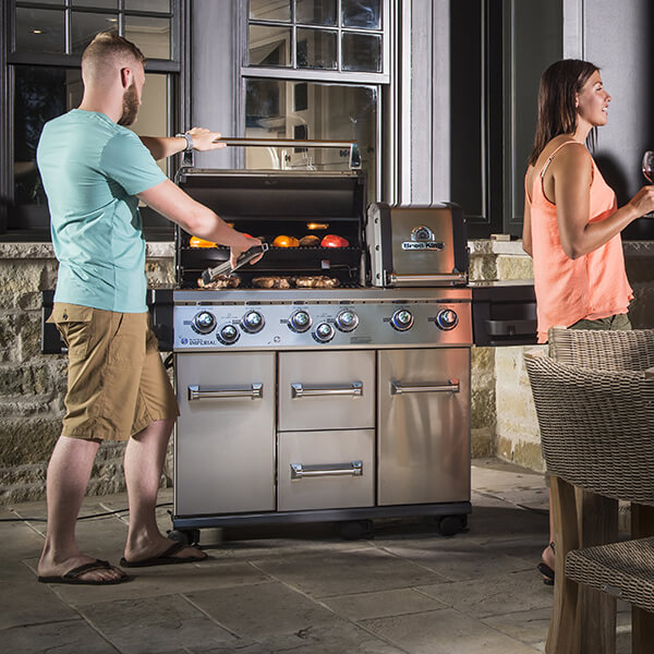 Сравнение грилей Broil King Imperial 490 и Sovereign 90